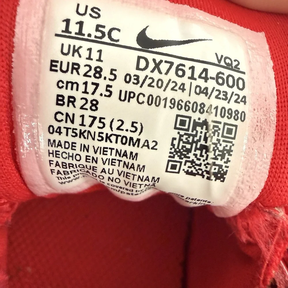 Nike Star Runner 4 Sneakers Youth 11.5 C Red White Shoes Boys Kids Hook Loop